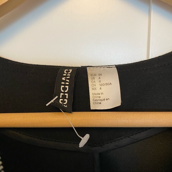 H&M Blazer - Picture 3 of 3